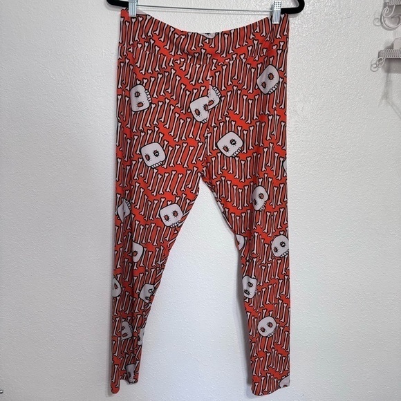 Lularoe TC2 Plus Size Leggings Skull Bones Halloween Orange Black White - Picture 3 of 5